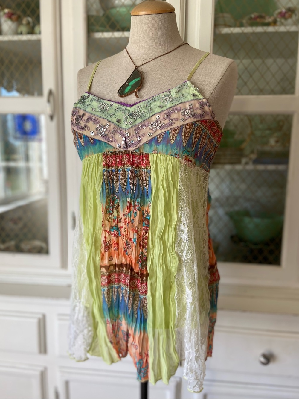 🧚 VTG Y2K Fairycore Whimsy Boho Patchwork Cami Tank Colourful Festival Lace